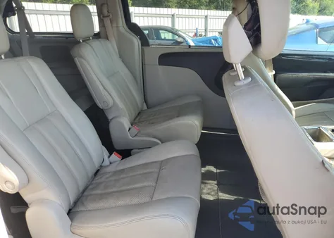 2013 Chrysler Town & Country Touring L z USA, uszkodzony, nr VIN 2C4RC1CG1DR757577